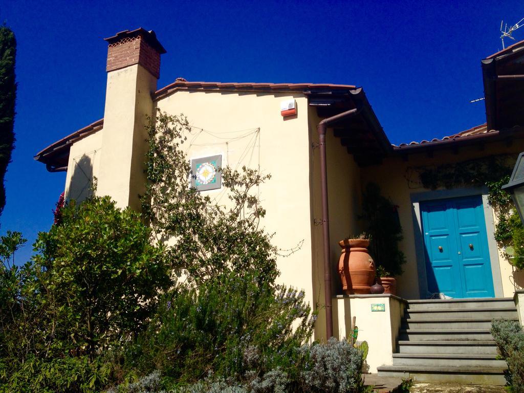 B&B Pino Del Capitano Dicomano Exteriör bild